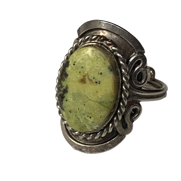 Sterling Silver Serpentine Natural Stone Yellow Green Woman’s Ring Jewelry - Picture 3 of 8